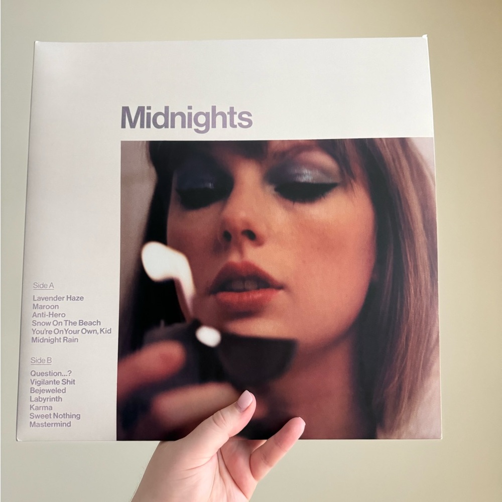 Taylor Swift Midnights Vinyl Target Edition (Lavender) - Picture 1 of 3